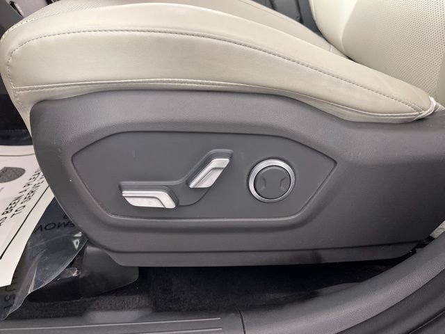 Used 2024 Hyundai Santa Fe SEL image 33