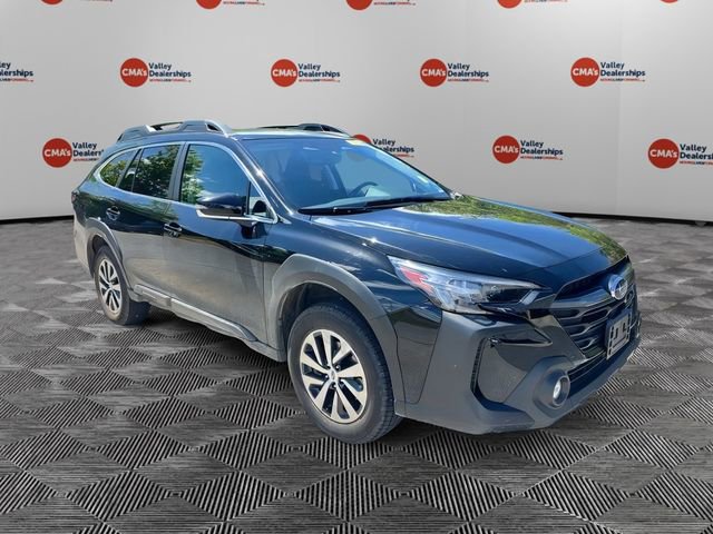 Certified 2024 Subaru Outback Premium AWD/4WD image 1