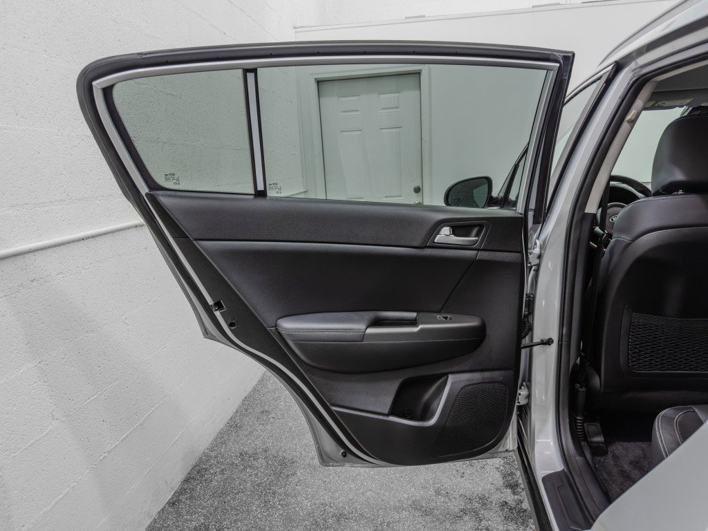 Used 2017 Kia Sportage EX AWD/4WD image 14