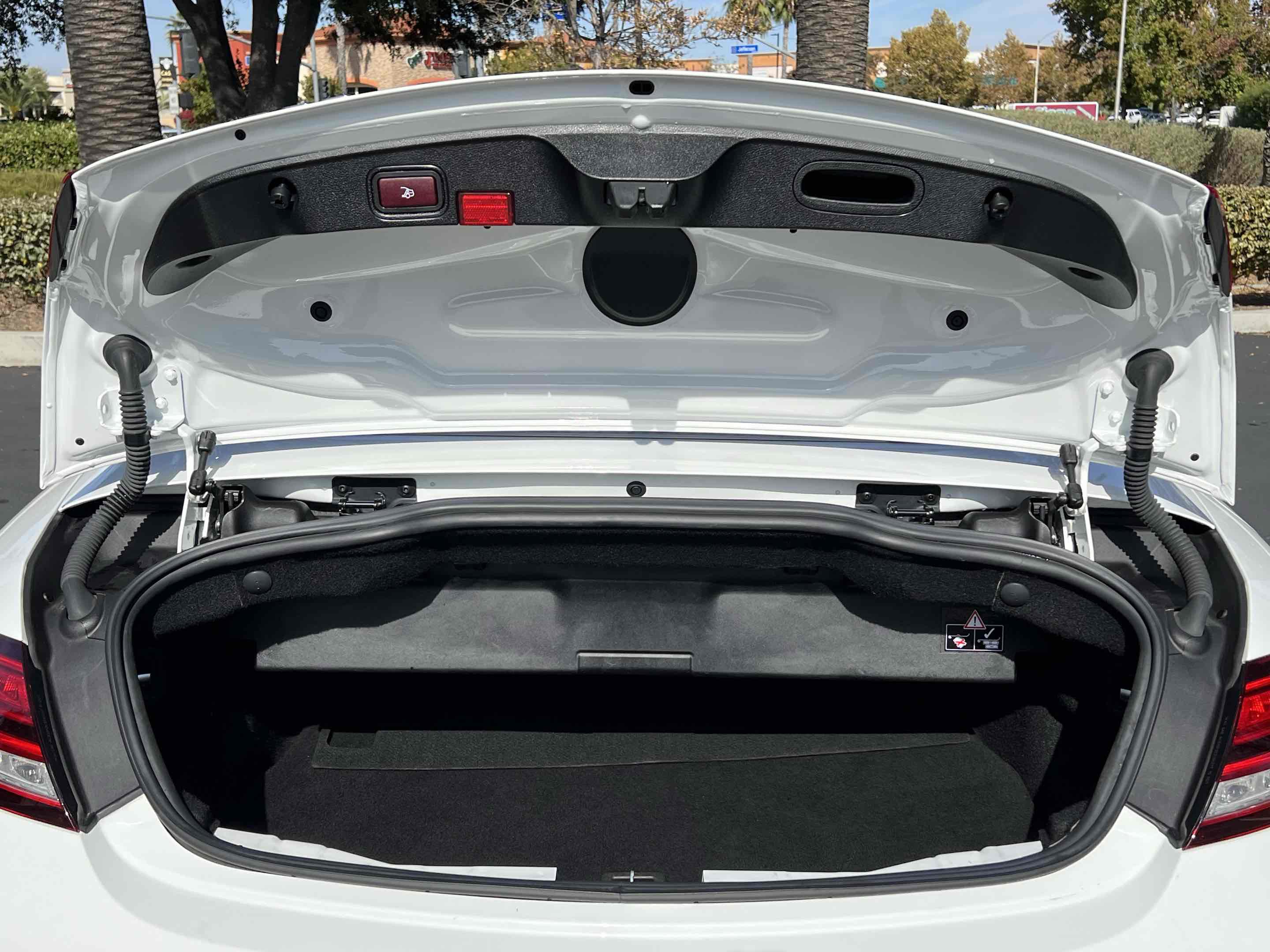 Used 2023 Mercedes-Benz C 300 Cabriolet image 80