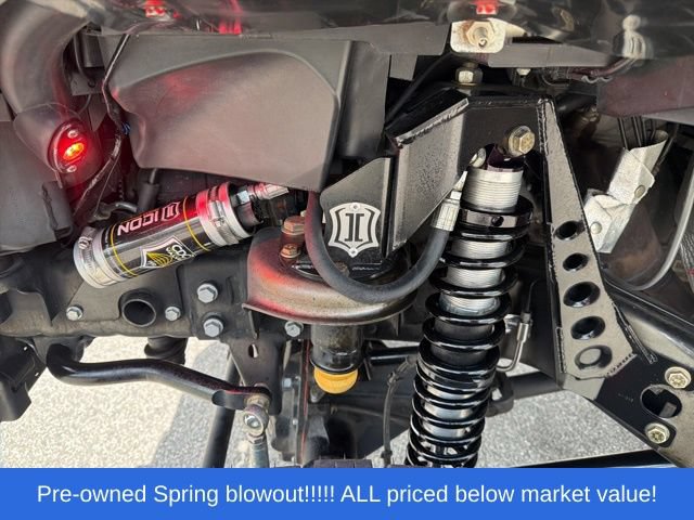 Used 2018 Jeep Wrangler Rubicon w/ Cold Weather Group AWD/4WD image 25