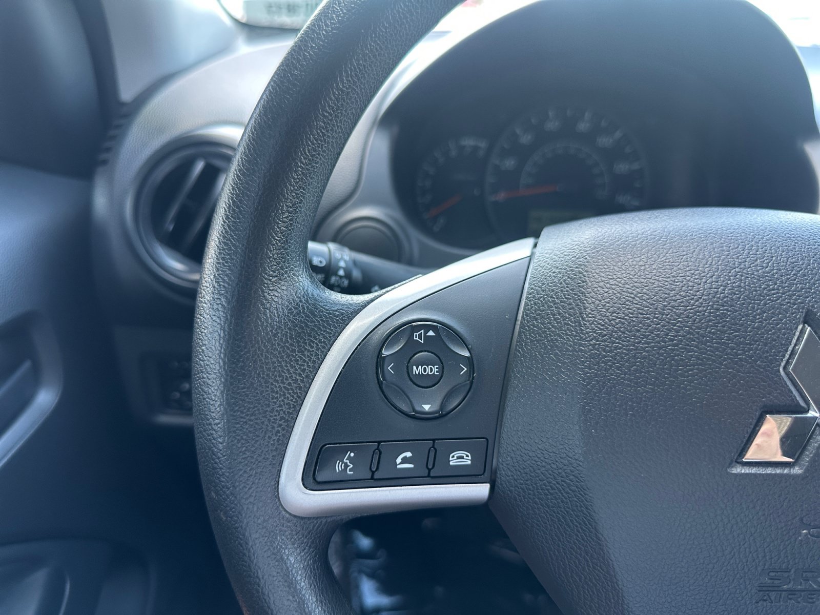 Used 2023 Mitsubishi Mirage ES FWD image 18