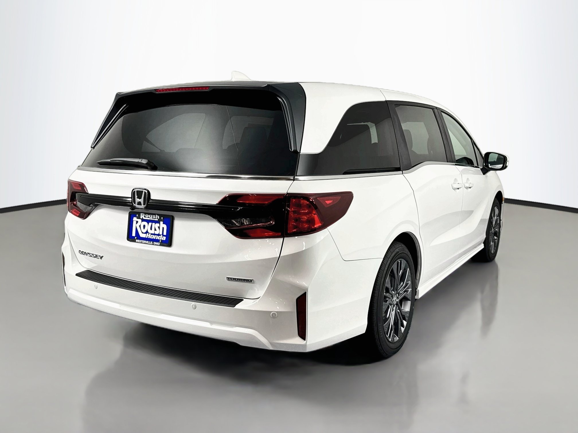 New 2027 Honda Odyssey Touring image 5
