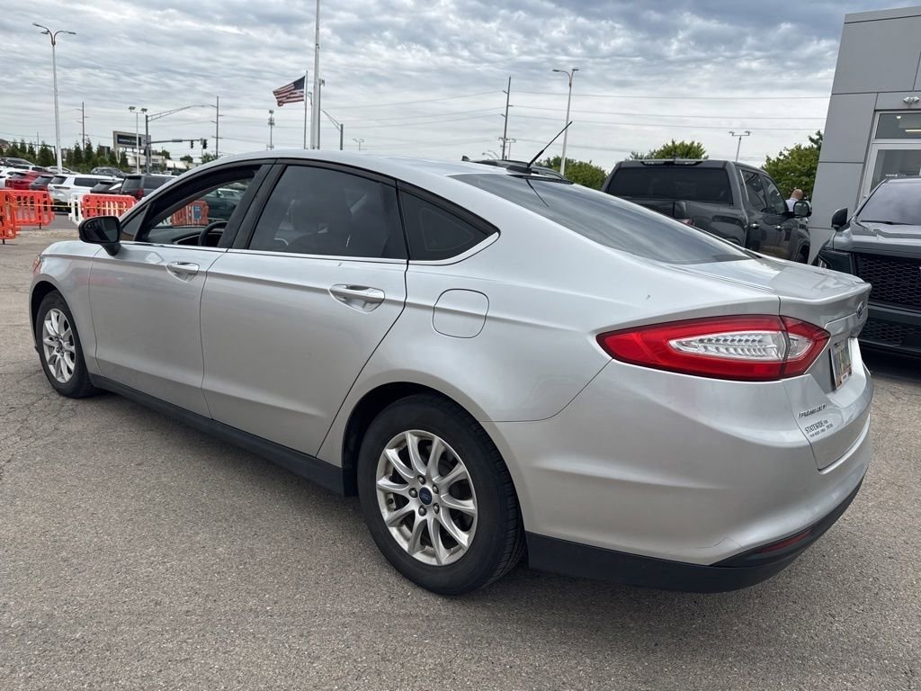 Used 2015 Ford Fusion S FWD image 6