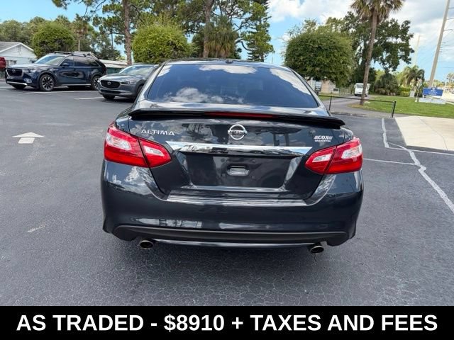Used 2017 Nissan Altima 2.5 SL w/ 2.5 Technology Package FWD image 5