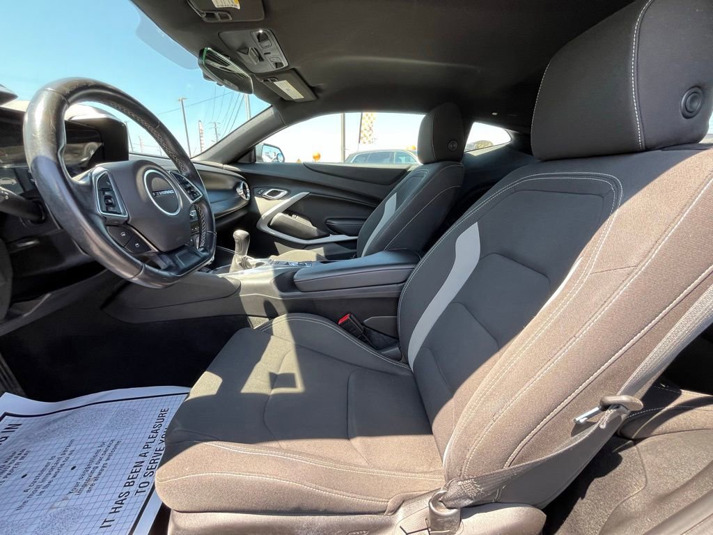 Used 2018 Chevrolet Camaro LS RWD image 15