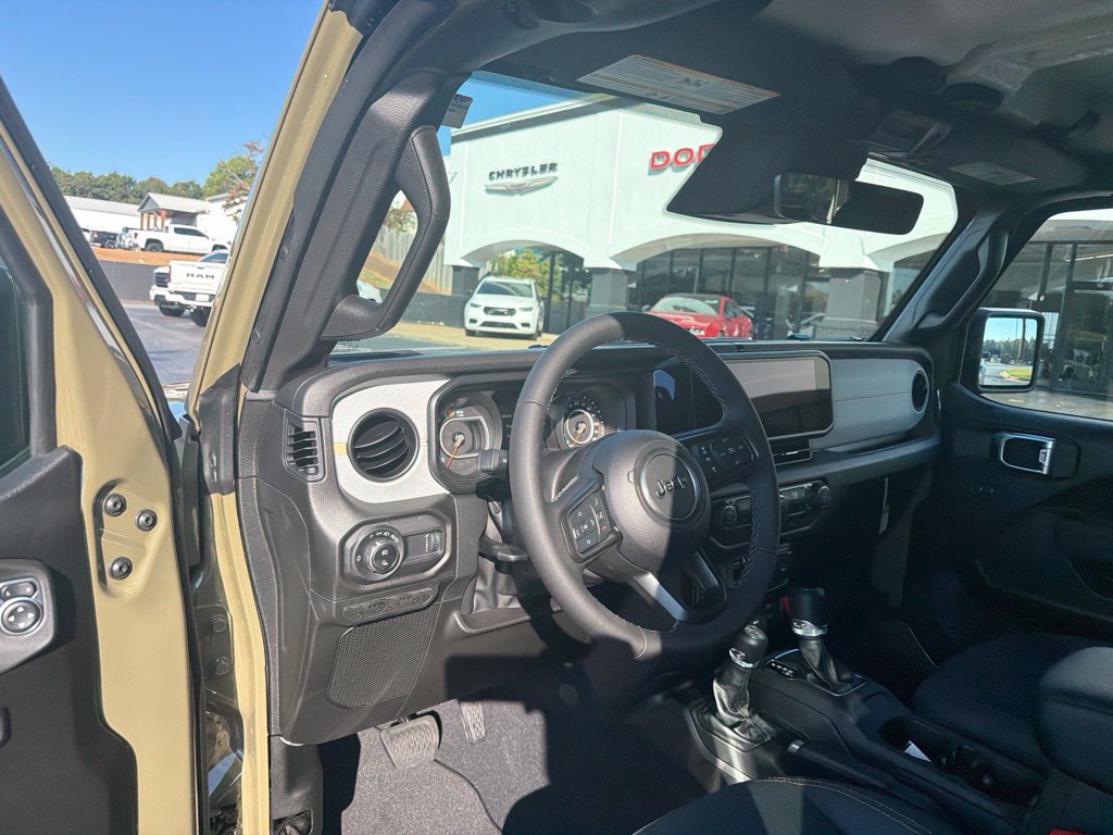New 2027 Jeep Gladiator Sport AWD/4WD image 25