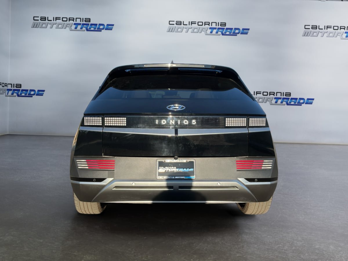 Used 2024 Hyundai Ioniq 5 SE RWD image 6