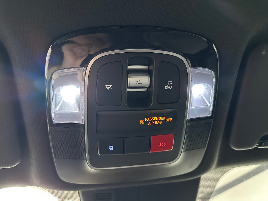Certified 2024 Hyundai Santa Cruz SEL w/ Activity Package FWD image 32