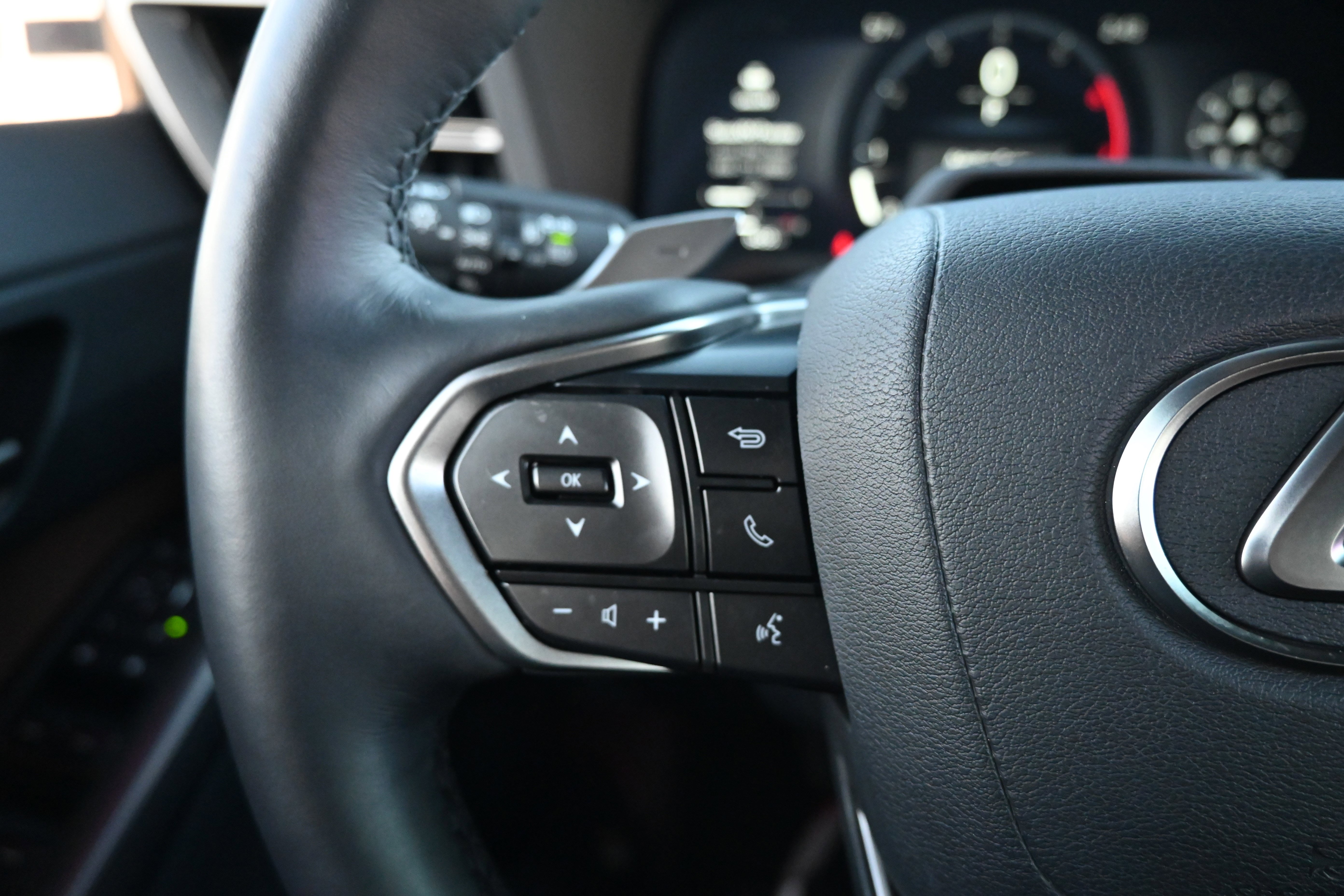 Used 2025 Lexus GX 550 GX 550 Premium+ w/ Cold Area Package image 19