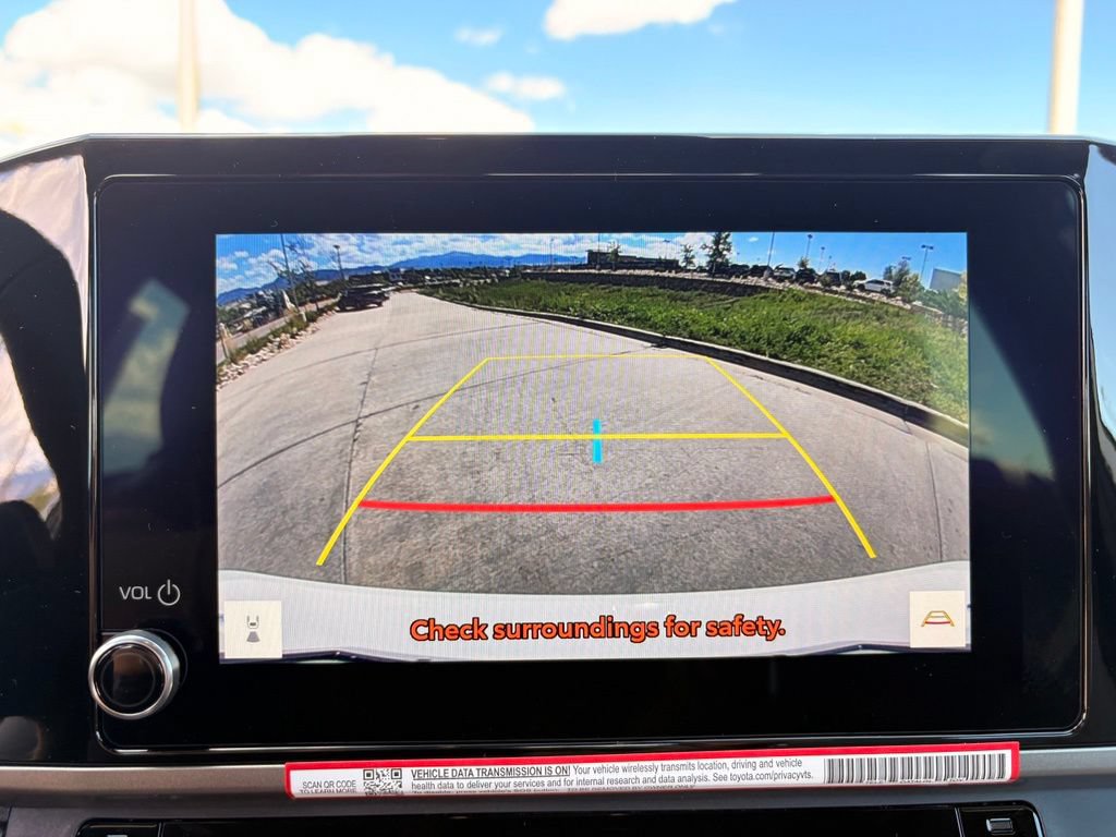 Used 2026 Toyota Camry SE FWD image 16