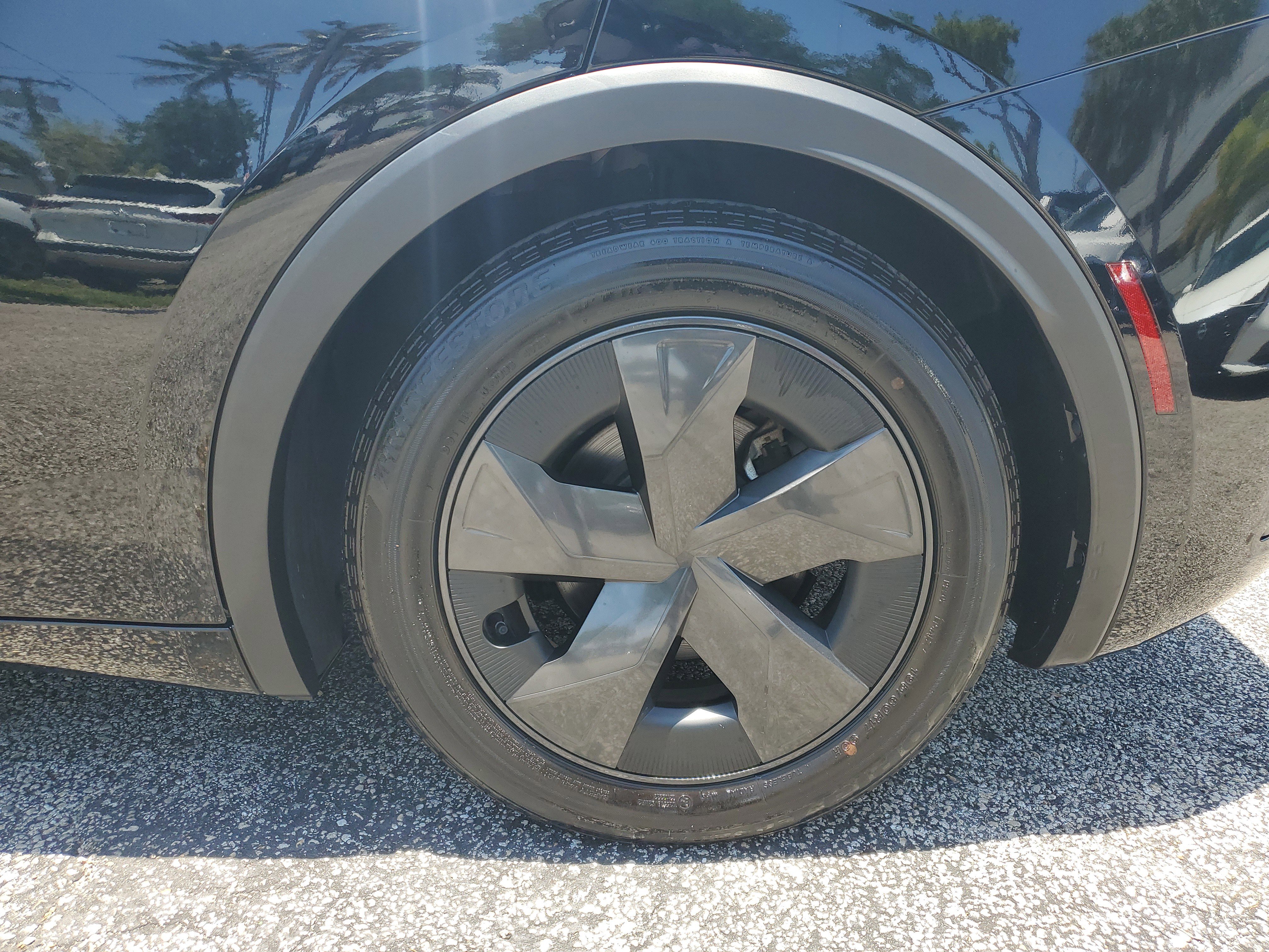 Used 2024 Toyota Prius LE image 30