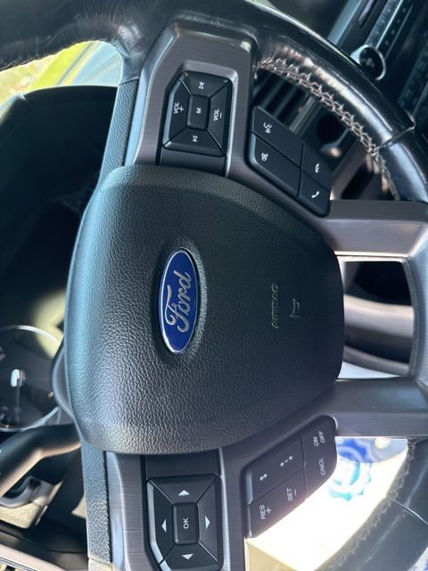 Used 2019 Ford Expedition Platinum AWD/4WD image 14