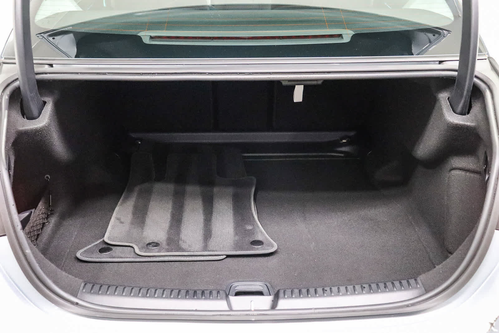 Certified 2025 Mercedes-Benz E 350 4MATIC Sedan image 30