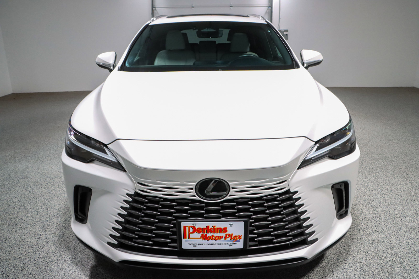 Used 2023 Lexus RX 350 Premium w/ Cold Area Package AWD/4WD image 4