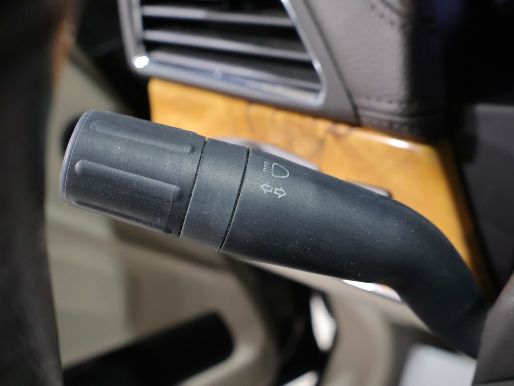 Used 2013 Lincoln MKX FWD image 40