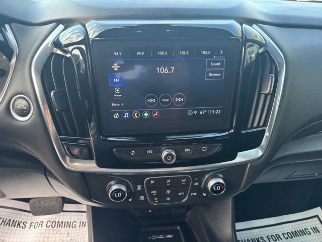 Used 2023 Chevrolet Traverse LT image 15