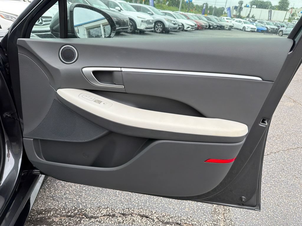 Certified 2026 Hyundai Sonata SEL FWD image 14