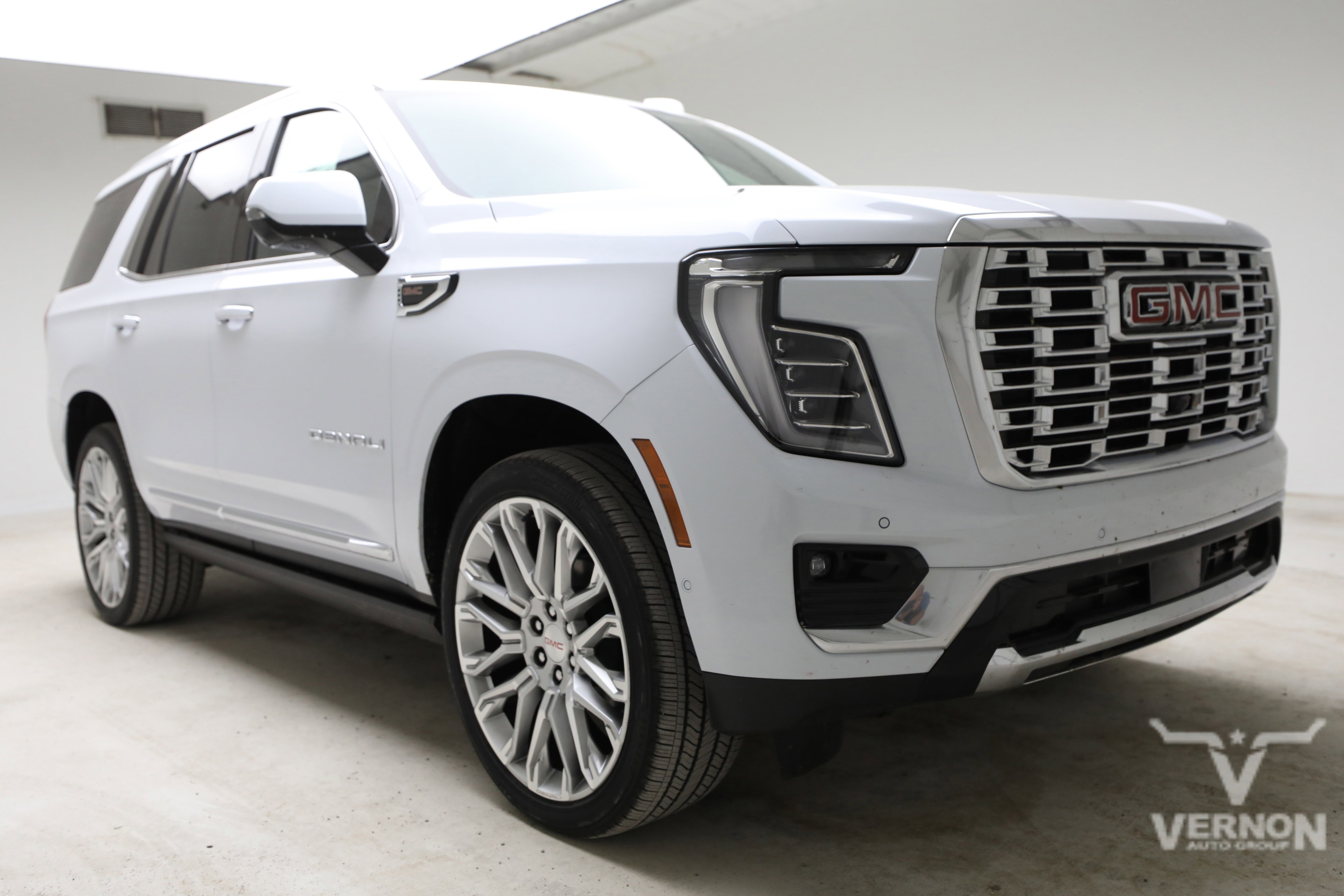 New 2026 GMC Yukon Denali w/ Denali Reserve Package AWD/4WD image 7