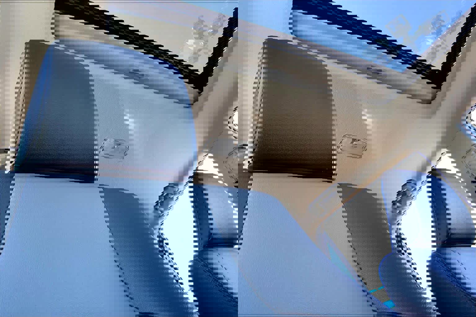 Used 2020 Toyota 4Runner SR5 Premium w/ Moonroof Package AWD/4WD image 14