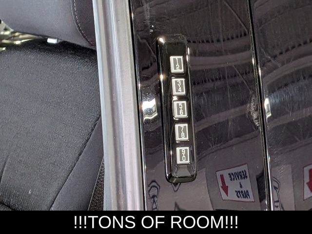 Used 2022 Ford F150 XLT w/ Equipment Group 302A High image 12