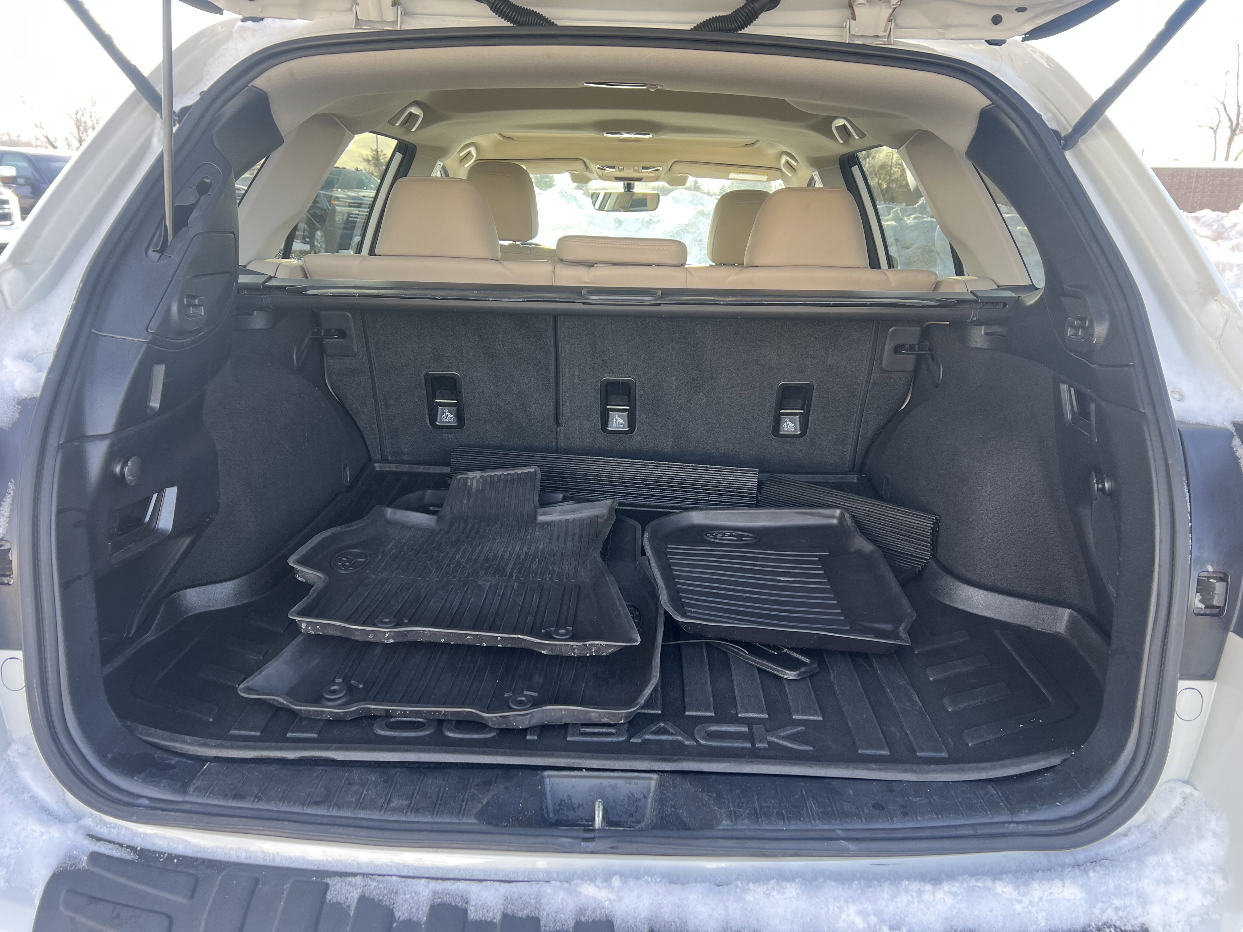 Used 2018 Subaru Outback 2.5i Limited image 10