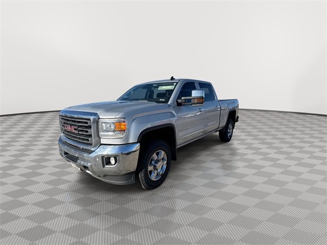 Used 2015 GMC Sierra 2500 SLT w/ Duramax Plus Package image 4