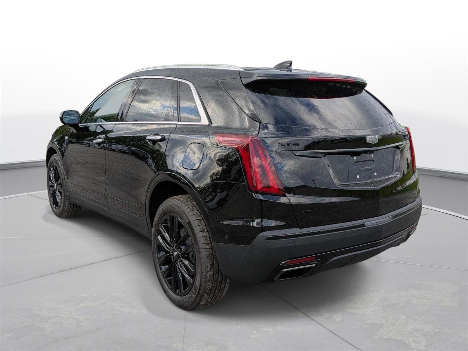 New 2026 Cadillac XT5 Premium Luxury w/ LPO, ONYX Package AWD/4WD image 7