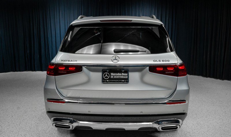 New 2026 Mercedes-Benz Maybach GLS 600 4MATIC image 7