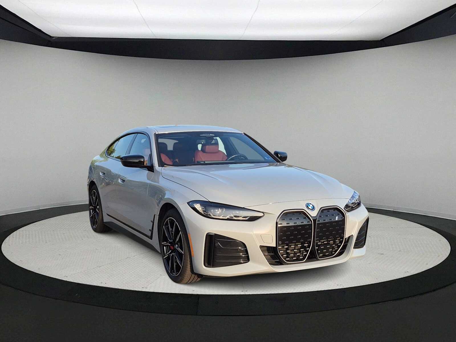 Used 2024 BMW i4 eDrive35 w/ M Sport Package RWD image 2