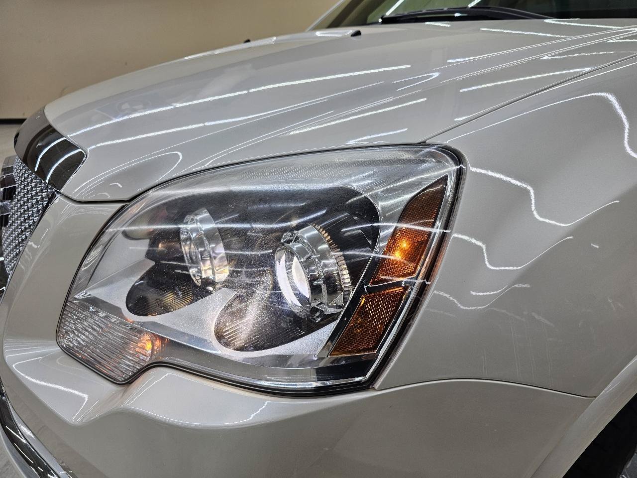 Used 2012 GMC Acadia Denali FWD image 10