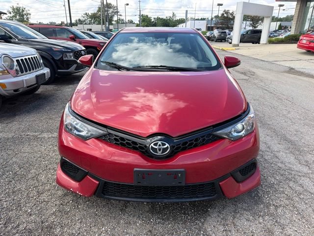 Used 2018 Toyota Corolla iM w/ All-Weather Mat Package FWD image 7