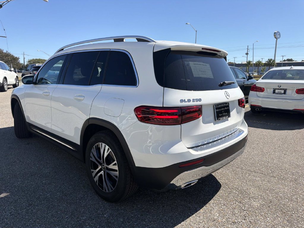 Used 2026 Mercedes-Benz GLB 250 image 5