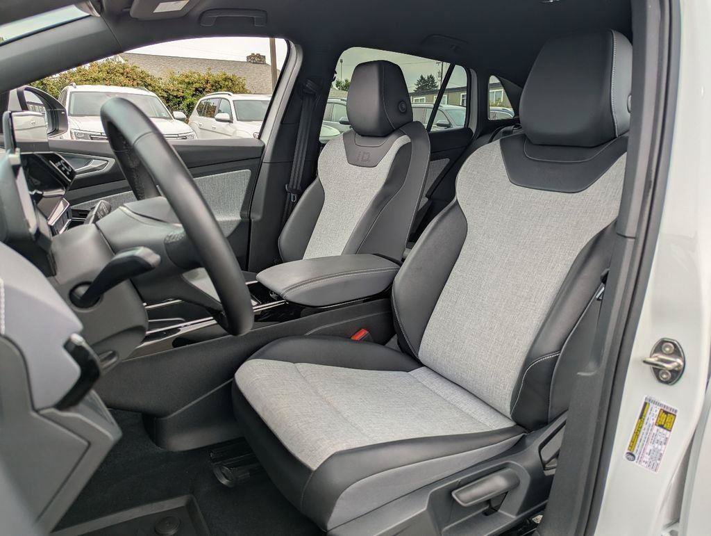Used 2023 Volkswagen ID.4 Pro AWD/4WD image 25