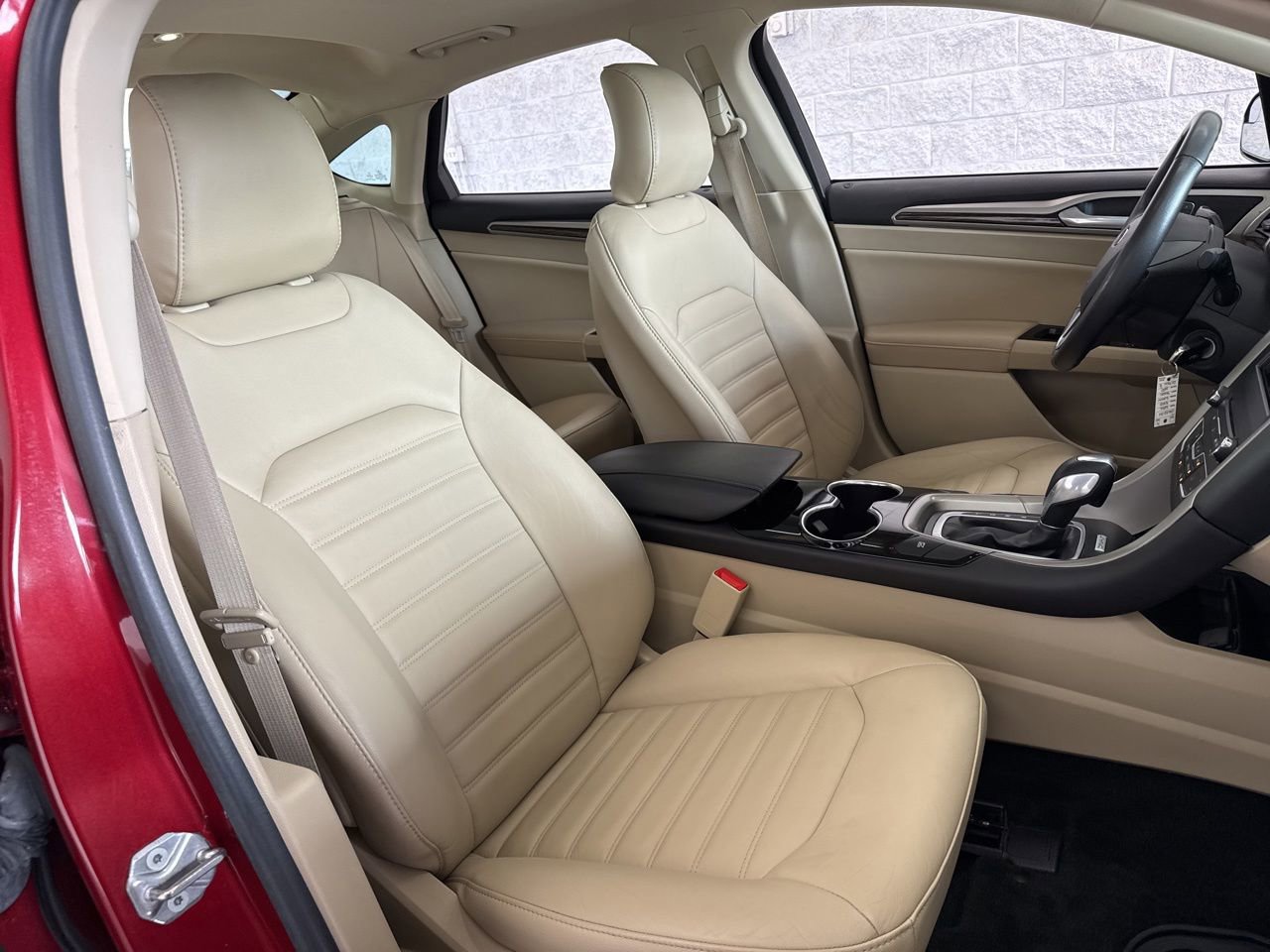 Used 2016 Ford Fusion SE w/ Equipment Group 502A FWD image 50