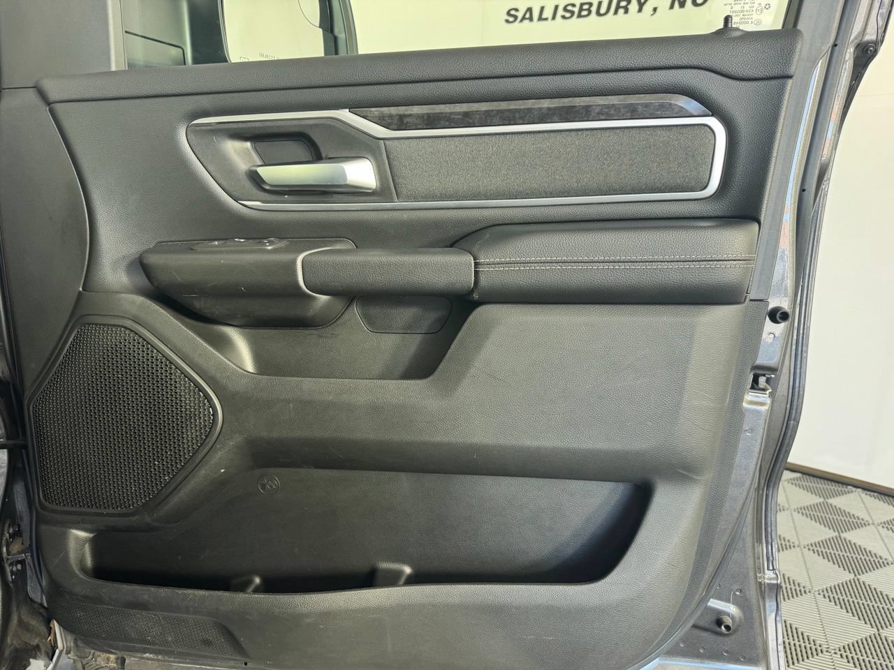 Used 2022 RAM 1500 Big Horn AWD/4WD image 37
