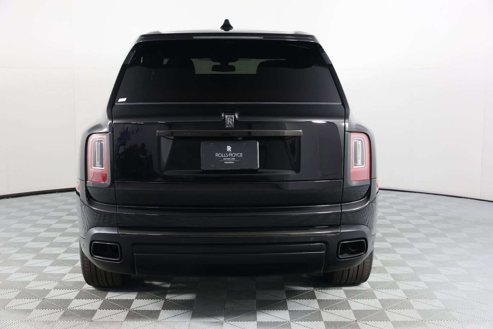 Certified 2023 Rolls-Royce Cullinan Black Badge w/ Driver's Package AWD/4WD image 6