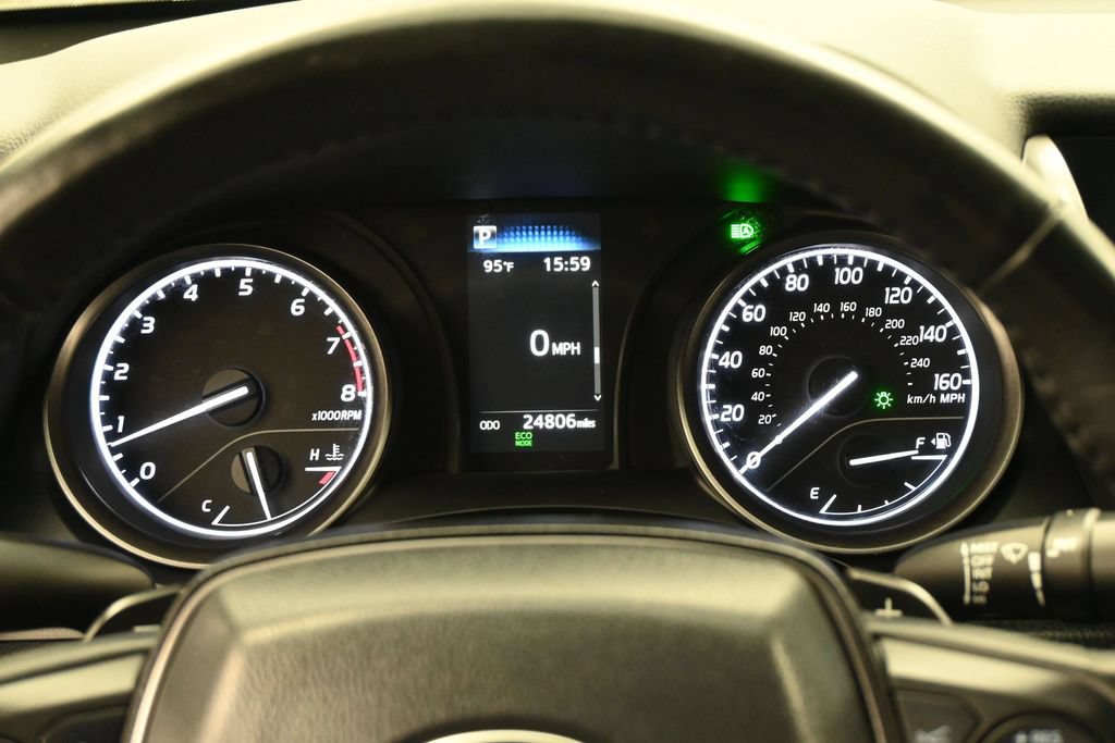 Used 2024 Toyota Camry SE FWD image 10
