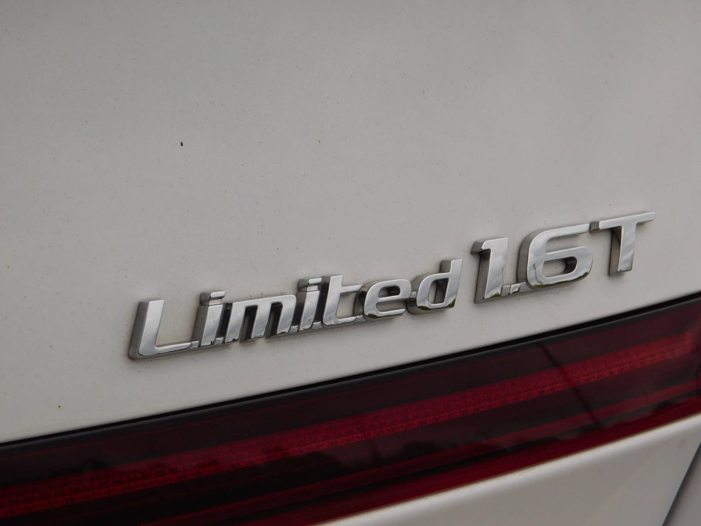 Used 2022 Hyundai Sonata Limited FWD image 7