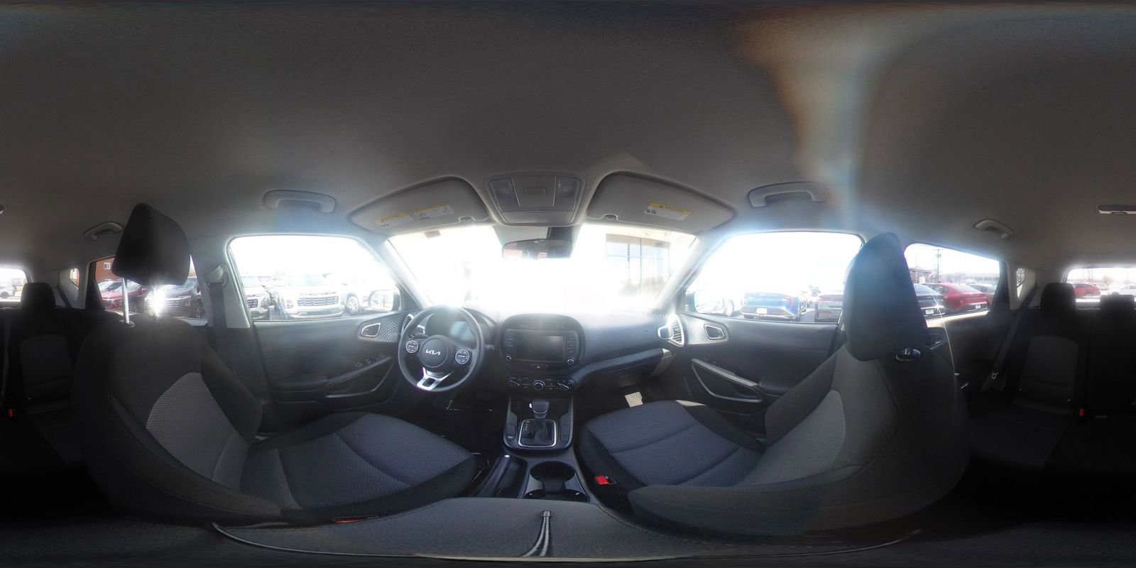 Used 2025 Kia Soul LX w/ LX Technology Package image 40