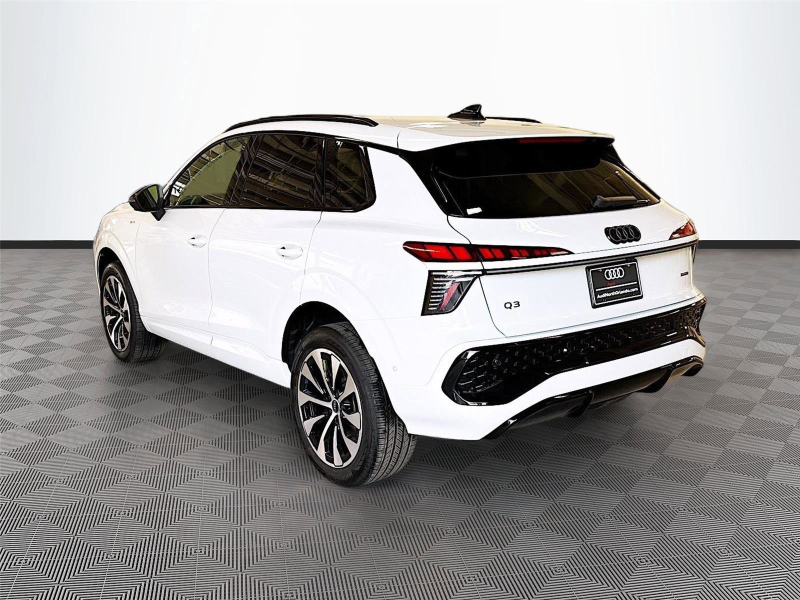 New 2026 Audi Q3 quattro 2.0T image 5