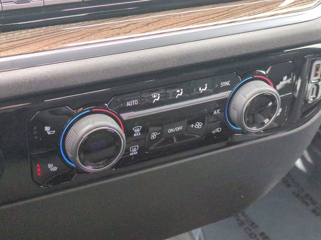 Used 2024 Chevrolet Silverado 1500 LT image 19