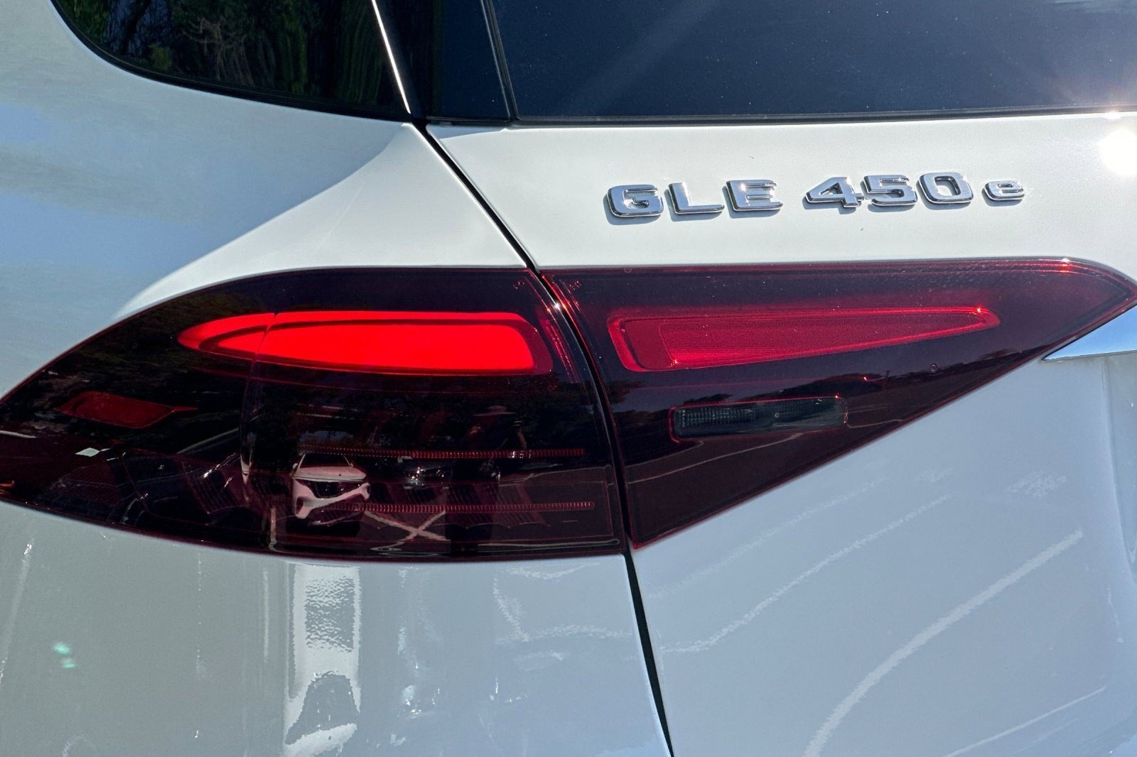 New 2026 Mercedes-Benz GLE 450e 4MATIC image 13