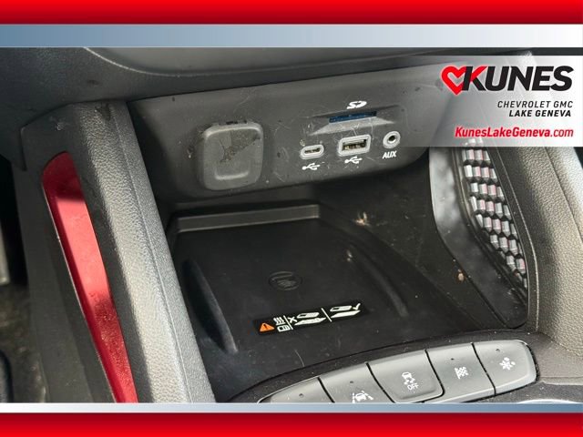 Used 2023 Chevrolet TrailBlazer RS w/ Sun and Liftgate Package image 27