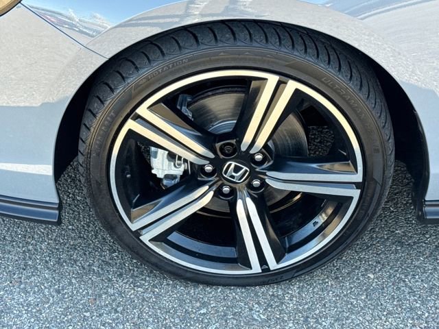 Used 2023 Honda Accord Sport image 2