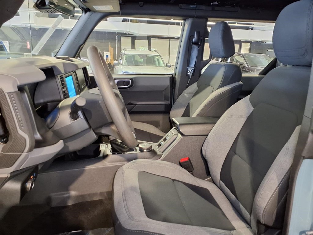 Certified 2023 Ford Bronco 4-Door AWD/4WD image 18
