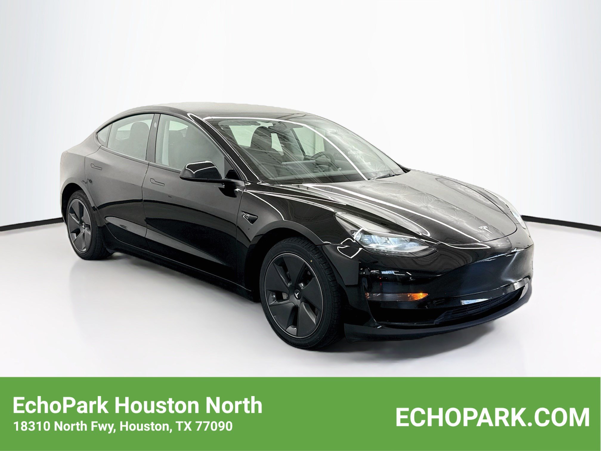Used 2023 Tesla Model 3 Standard Range RWD image 1