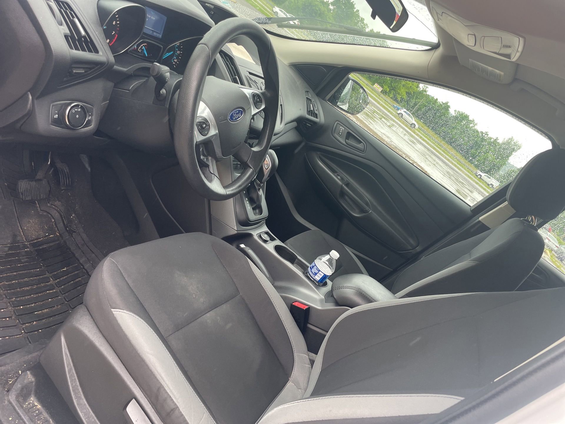 Used 2014 Ford Escape S FWD image 5