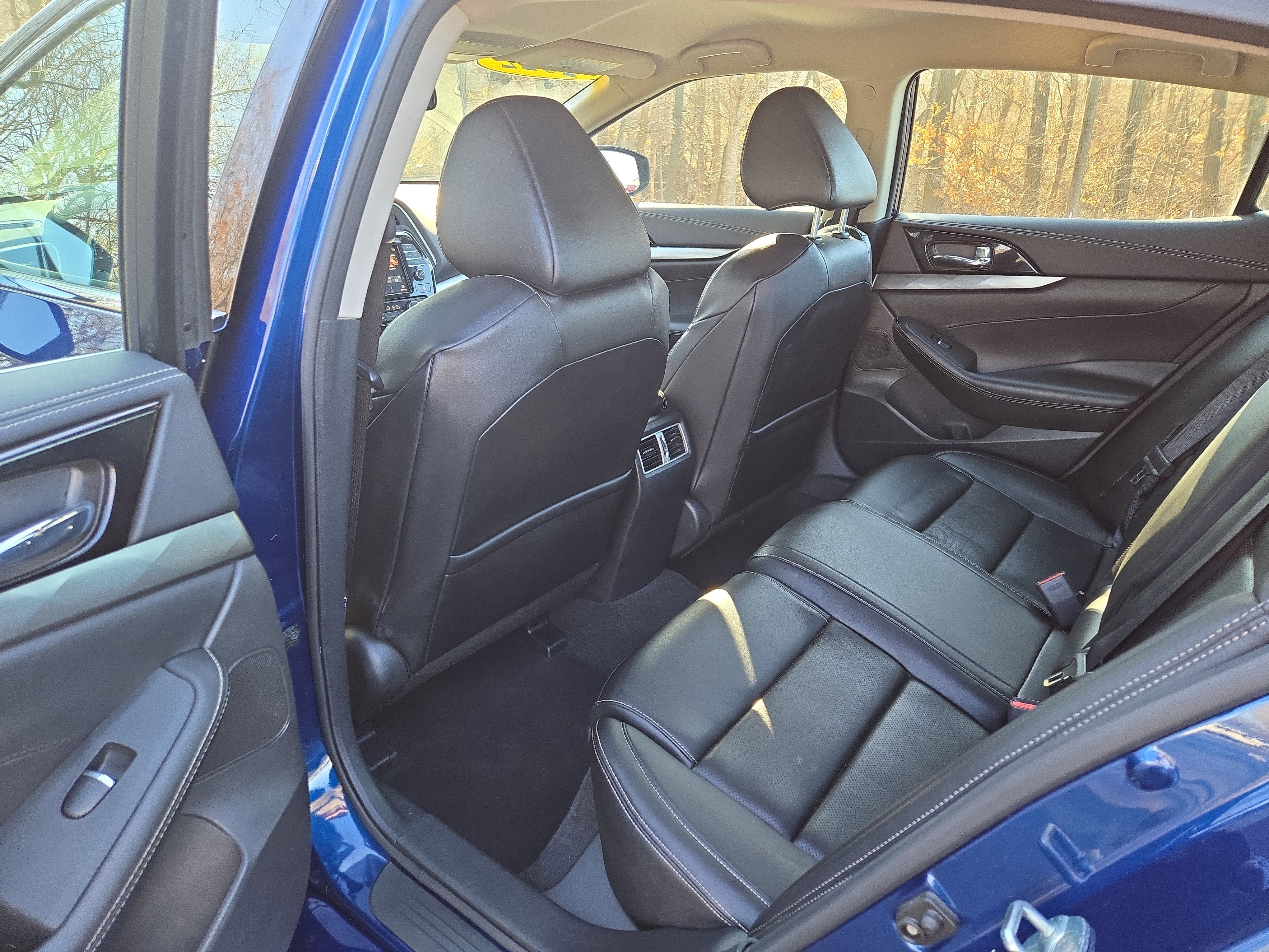 Used 2022 Nissan Maxima SV w/ Floor Mat Group image 25