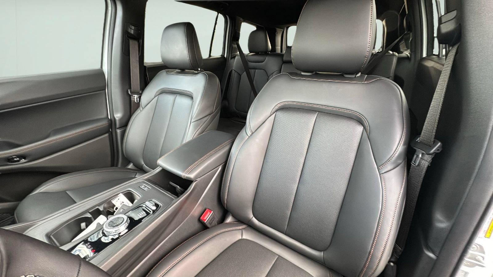 New 2026 Jeep Cherokee Limited AWD/4WD image 13